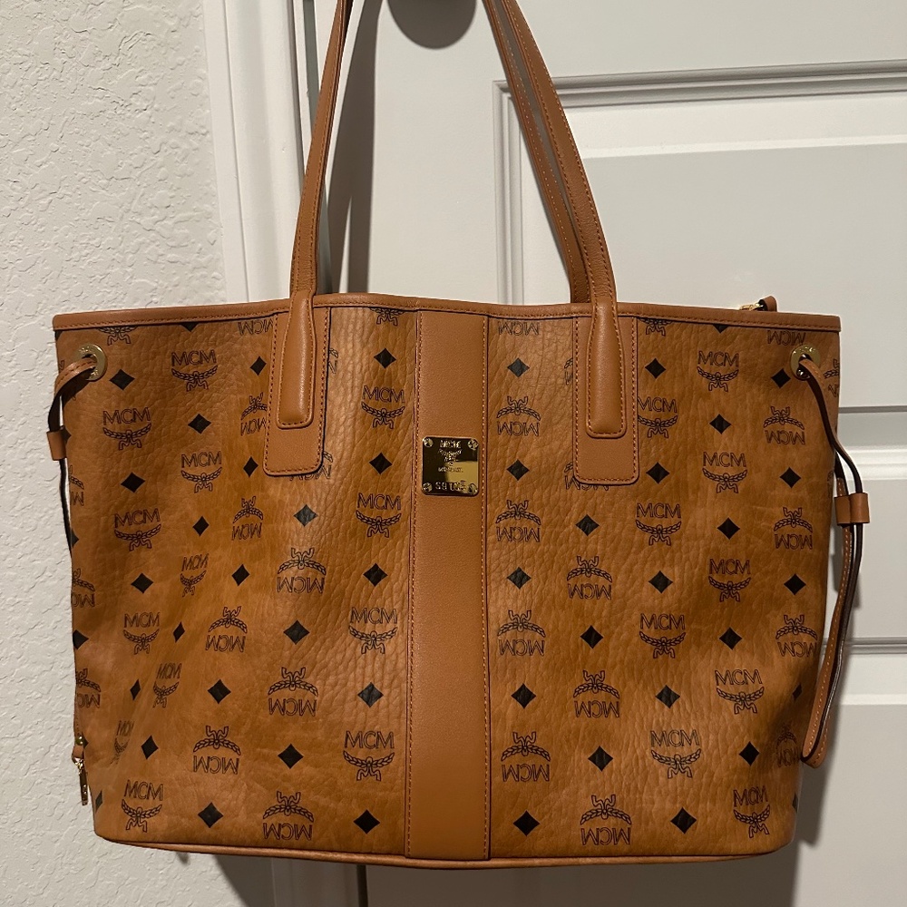 MCM Liz tote medium